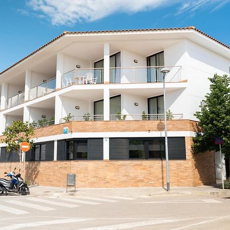 Beatrix 2000 Apartment Pineda de Mar Exterior photo